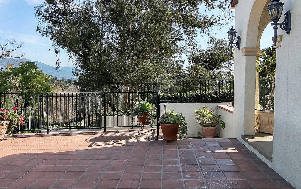 The Patrician Hollywood Universal Pasadena Exterior photo